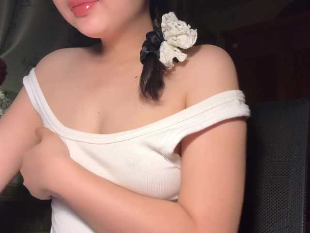 Ling-Jii live cam on BongaCams