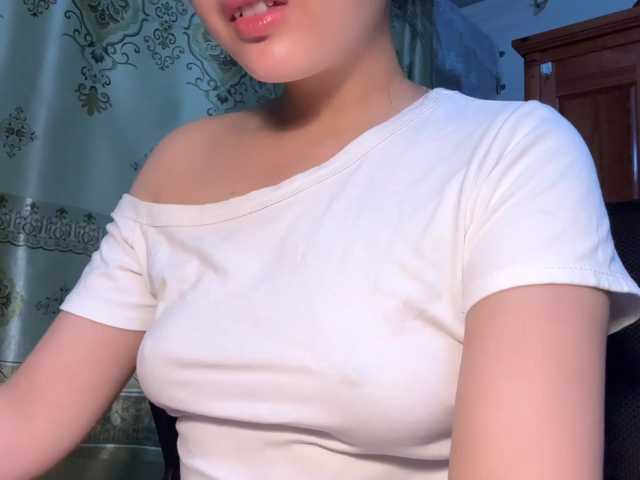 Ling-Jii live cam on BongaCams