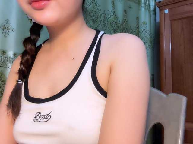 Ling-Jii live cam on BongaCams