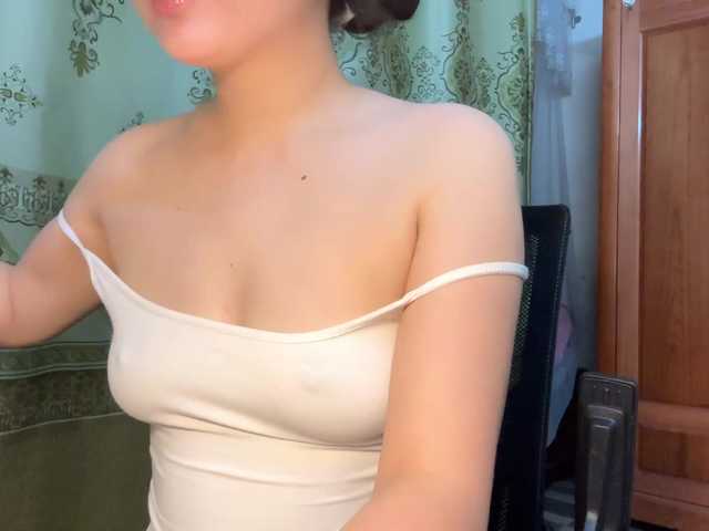 Ling-Jii live webcam show