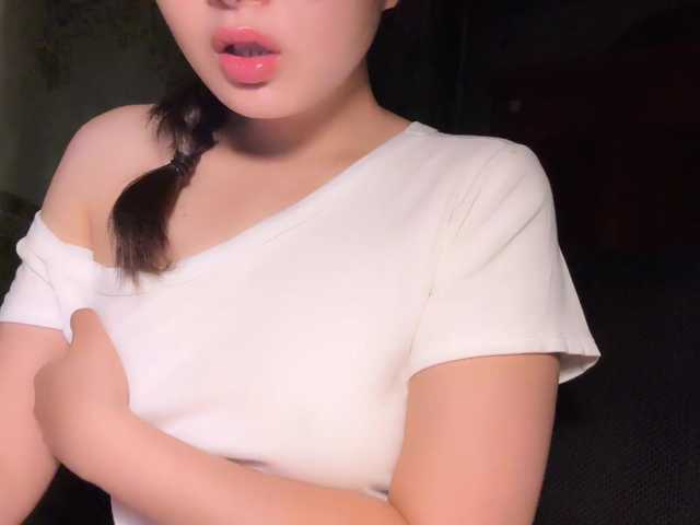 Ling-Jii live cam on BongaCams