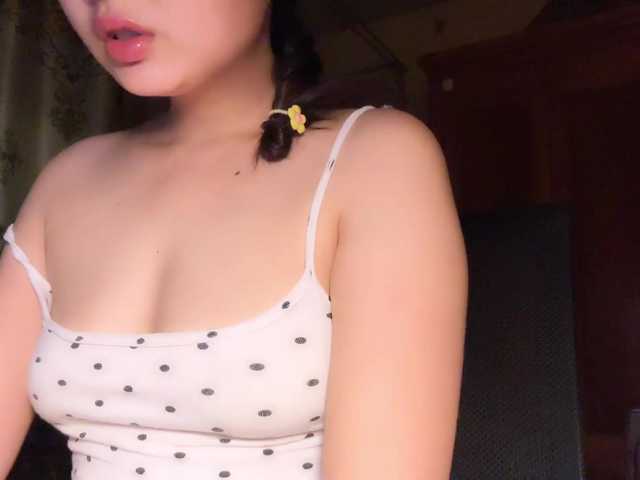 Ling-Jii live cam on BongaCams