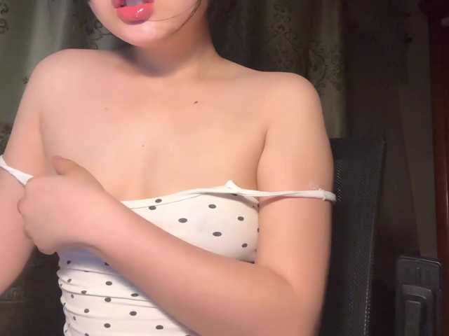Ling-Jii live cam on BongaCams