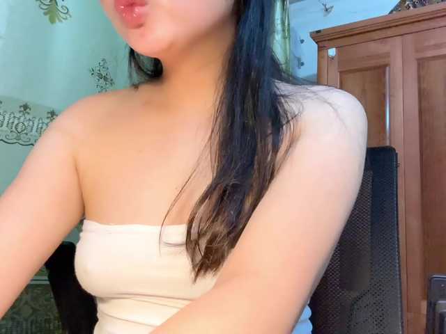 Ling-Jii live cam on BongaCams