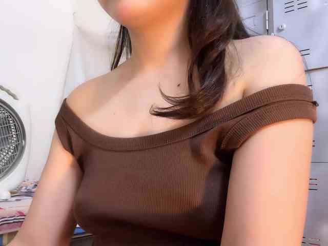 Model: Ling-Jii