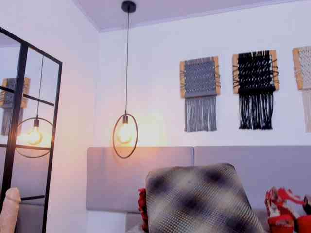 MissCristina Live Webcam on BongaCams