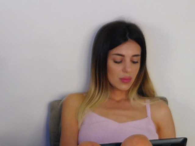 IvyLustt live cam on BongaCams