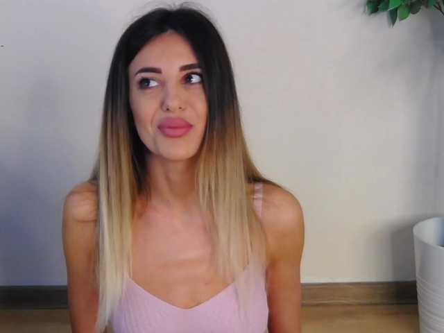 IvyLustt live cam on BongaCams