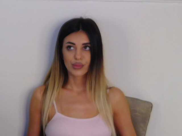 IvyLustt live cam on BongaCams