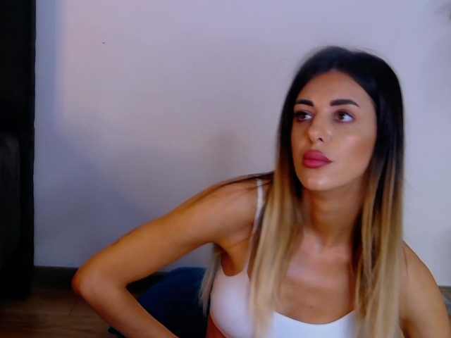 IvyLustt live cam on BongaCams