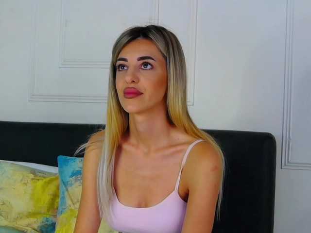 IvyLustt live cam on BongaCams