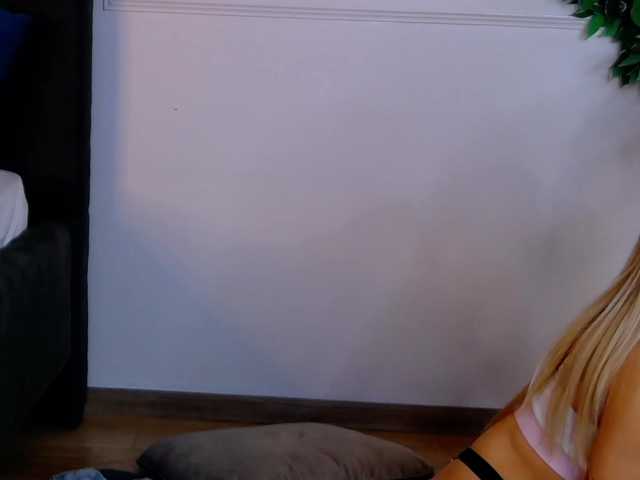 IvyLustt live cam on BongaCams