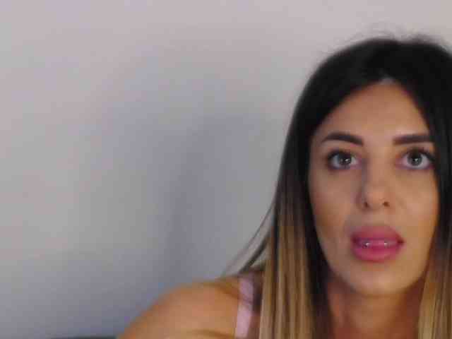 IvyLustt webcam