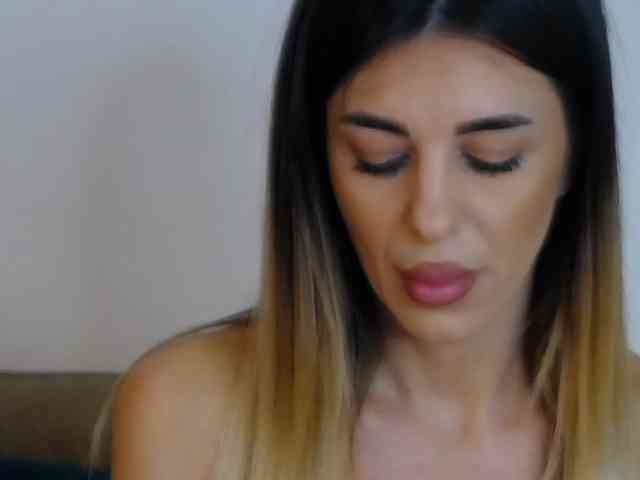 IvyLustt webcam
