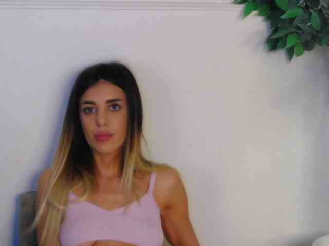 IvyLustt webcam