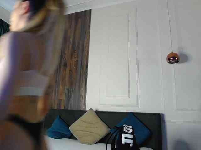IvyLustt webcam