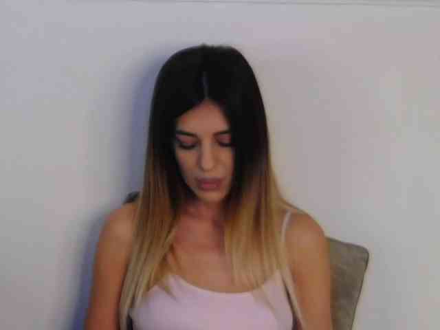 IvyLustt webcam