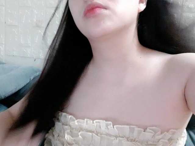 Amy-Yong live cam on BongaCams