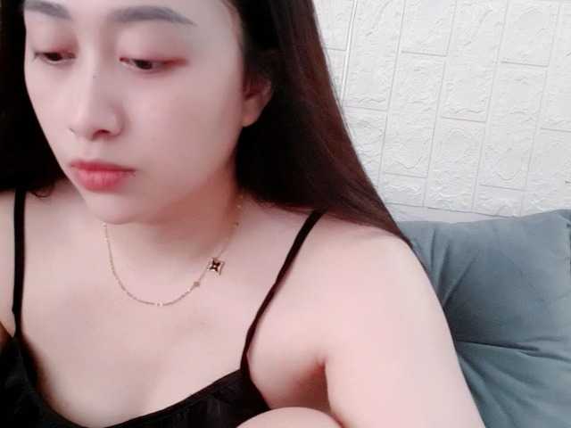 Amy-Yong live cam on BongaCams