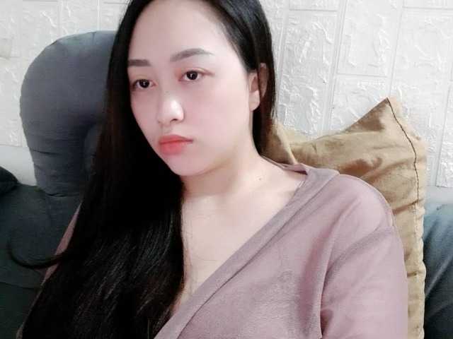 Amy-Yong live cam on BongaCams