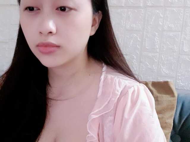 Amy-Yong live webcam show