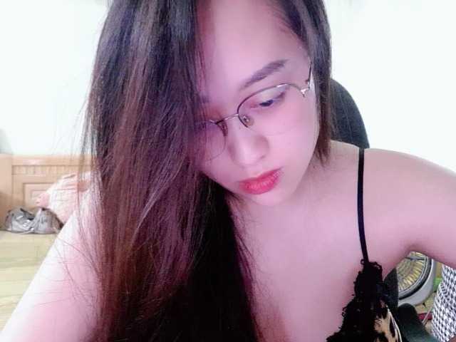 Amy-Yong live webcam show