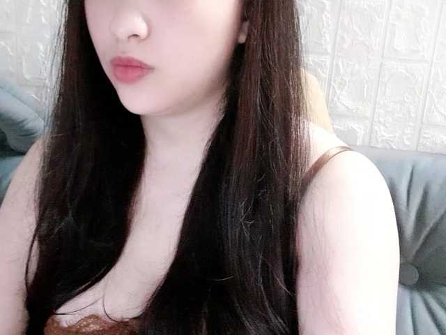 Amy-Yong live cam on BongaCams