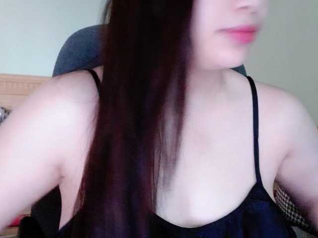 Amy-Yong live cam on BongaCams