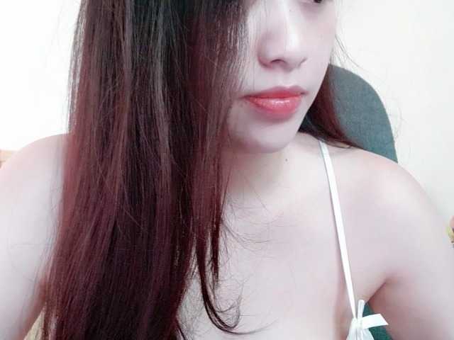 Amy-Yong live cam