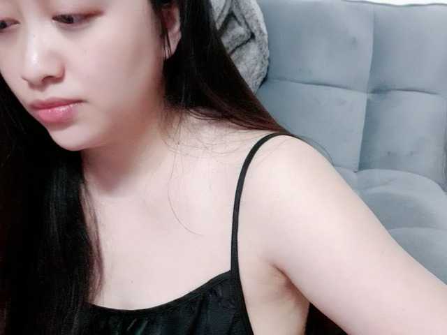 Amy-Yong live cam on BongaCams