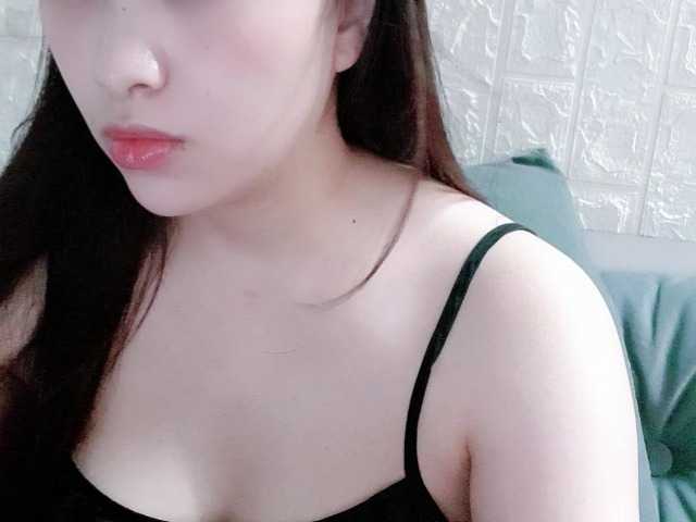 Amy-Yong live cam on BongaCams