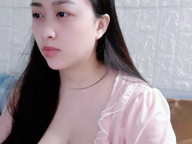 Amy-Yong live webcam show