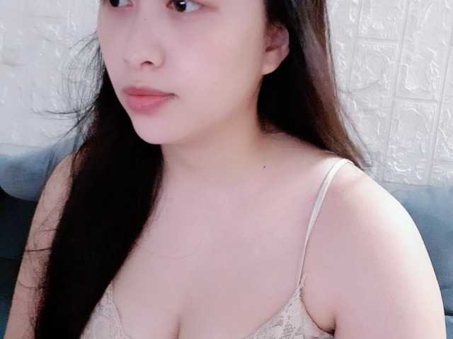 Amy-Yong live webcam show