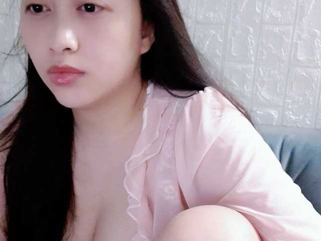 Amy-Yong live webcam show