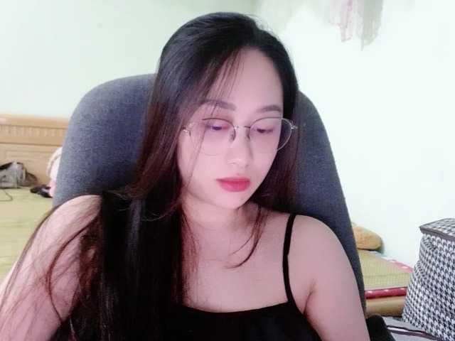 Amy-Yong live cam on BongaCams
