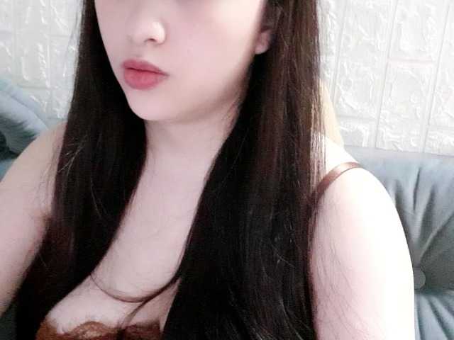 Amy-Yong live cam on BongaCams