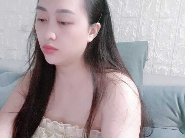 Amy-Yong live cam on BongaCams