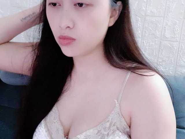 Amy-Yong live webcam show