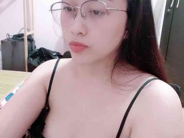 Amy-Yong Amy-Yong