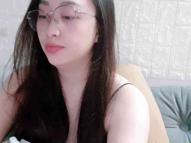 adult cam chat free Amy-Yong