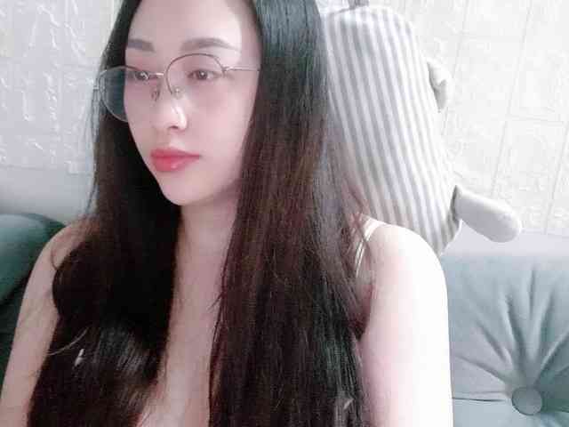 Amy-Yong Amy-Yong