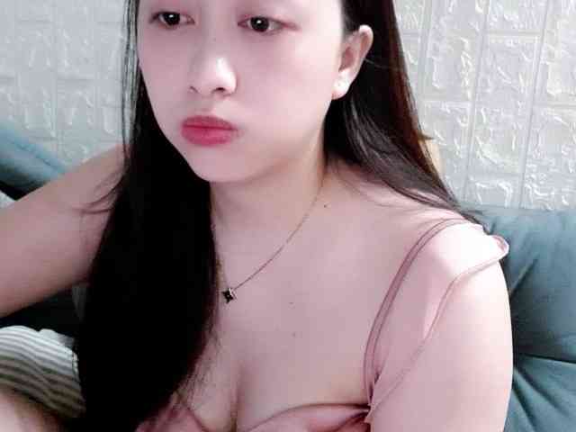 Amy-Yong webcam