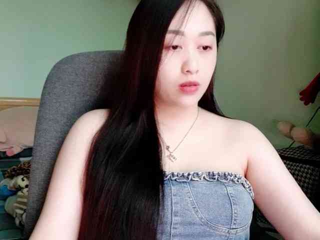 Modelo: Amy-Yong