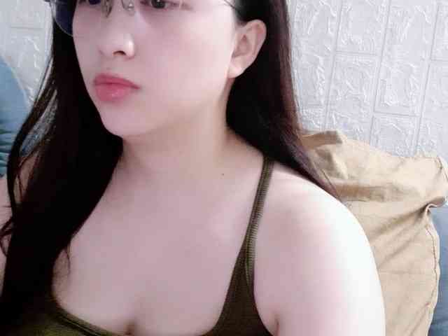 Amy-Yong webcam
