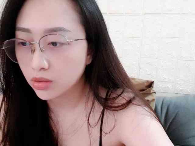 Amy-Yong webcam
