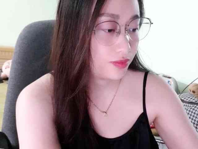 Amy-Yong webcam