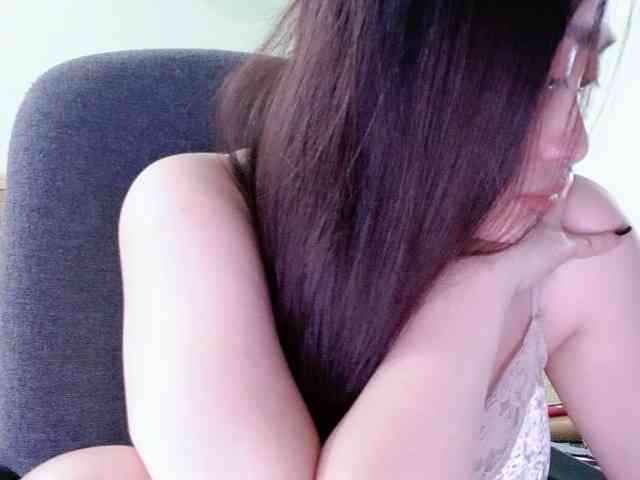 Amy-Yong webcam
