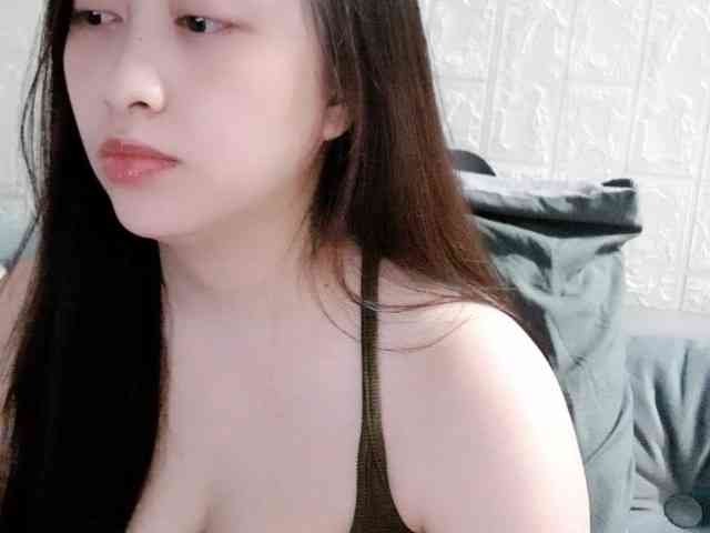 Amy-Yong webcam