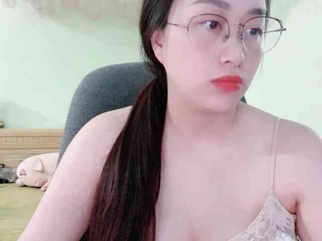 Amy-Yong Amy-Yong