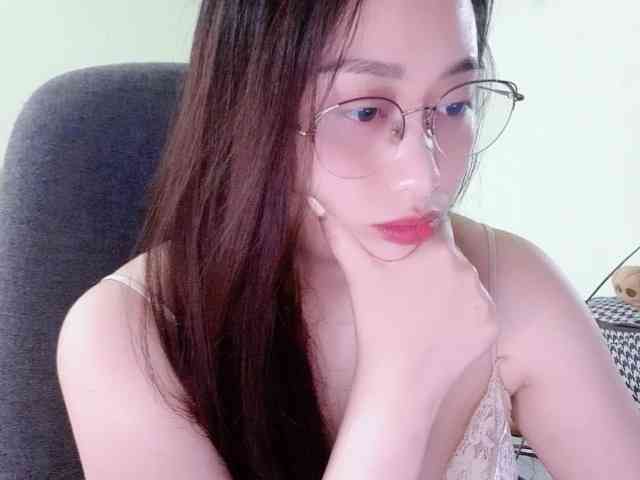 Amy-Yong webcam